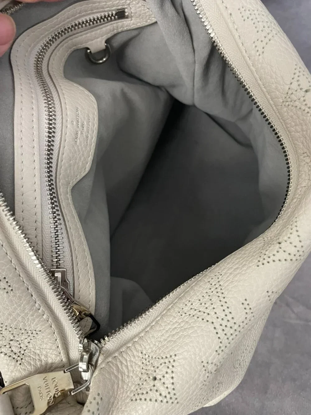 Louis Vuitton Selene PM Shoulder Bag in Winter White Mahina Leather